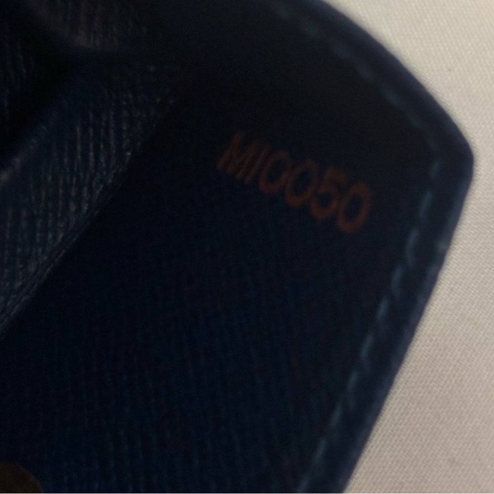 Louis Vuitton Epi Coin Pouch - Picture 6 of 6